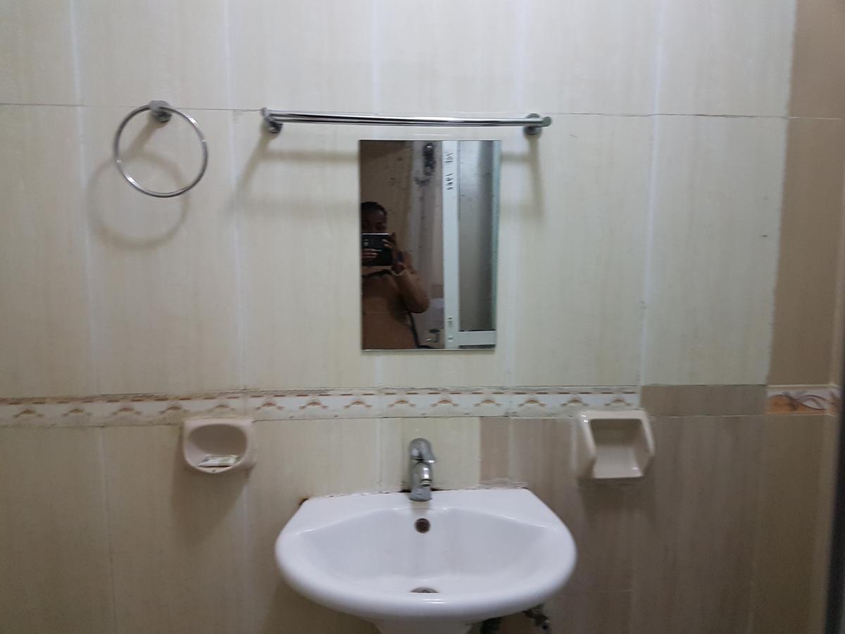 Royal Palm Hotel And Suites 纳库鲁 外观 照片
